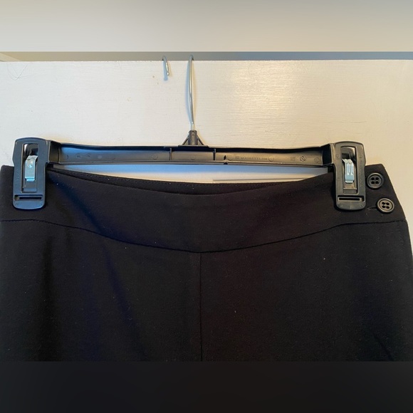 Limited black women’s slacks. Size 2 - Picture 2 of 4